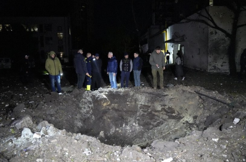 Rocket shelling in Kharkiv: Russians hit a residential complex