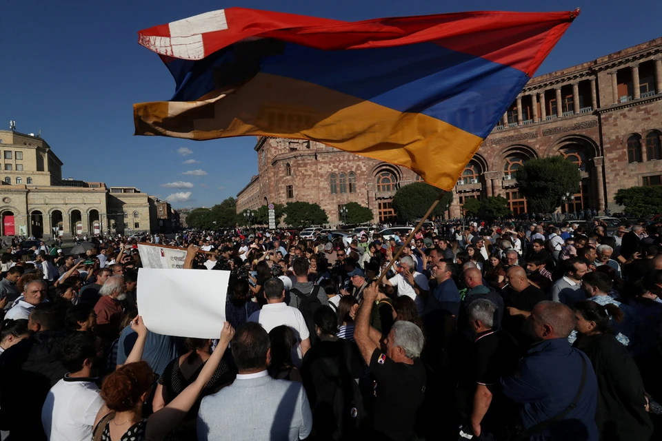 In the Armenian government, Russian media is accused of conducting a hybrid war