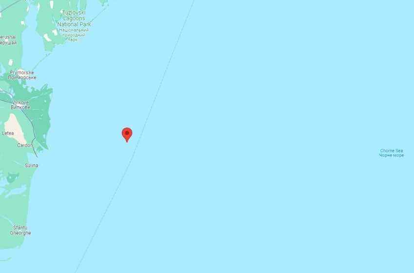 The Russians dropped 4 aerial bombs in the direction of Zmeiiny (Snake) Island