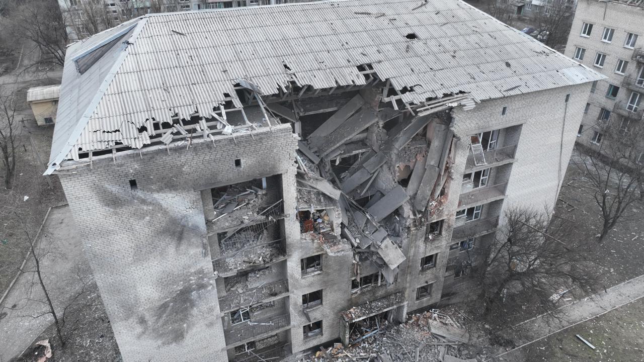Russian forces strike rescuers' building in Donetsk, Ukraine